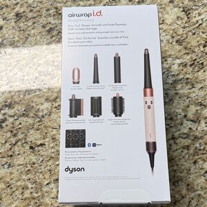 Dyson Airwrap i.d. Pink and rose gold